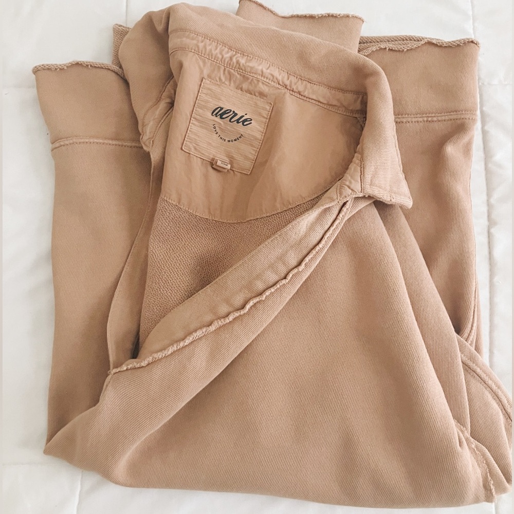Aerie sweatshirt
